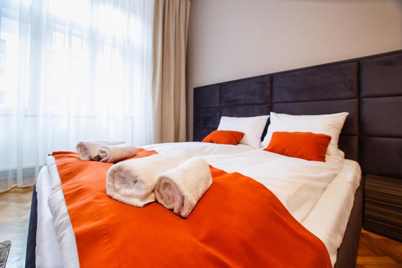 Eat It Cozy Downtown Apartments Oradea Exterior foto
